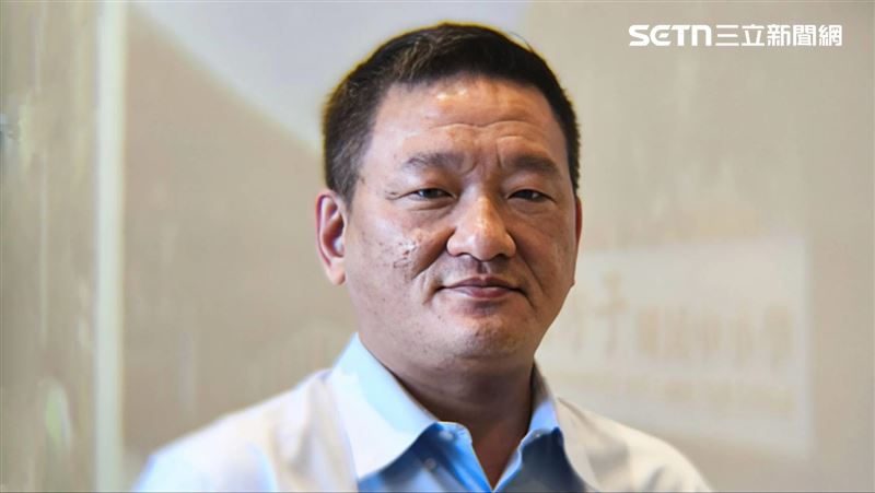 林志龍表示，全台房市買氣明顯放緩，消費者普遍觀望，成交速度不如以往，故此次新案開盤選擇直接讓利。（圖／記者陳韋帆攝影）