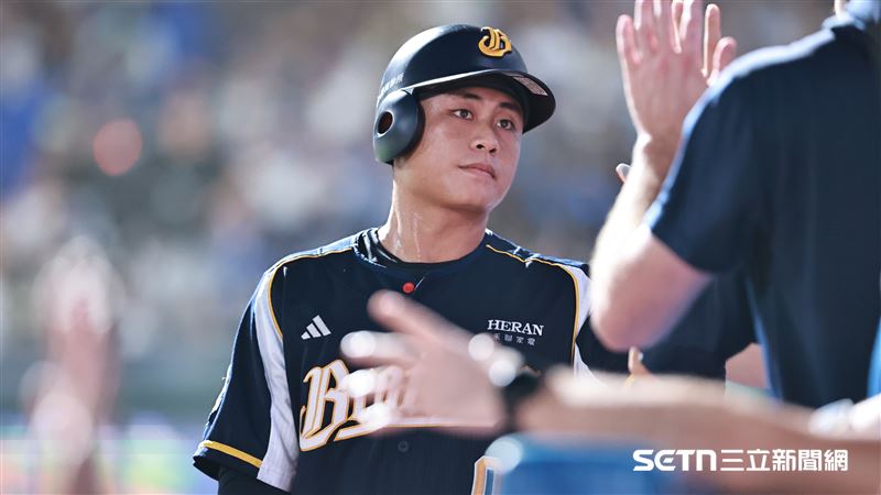 林吳晉瑋二軍多練外野 平野惠一解答現況
