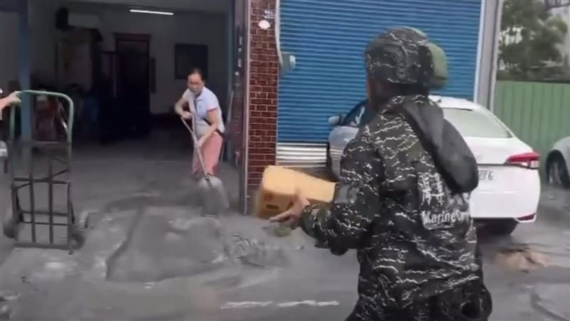 捐水去花蓮遭拒！災民反而想要「太陽餅」