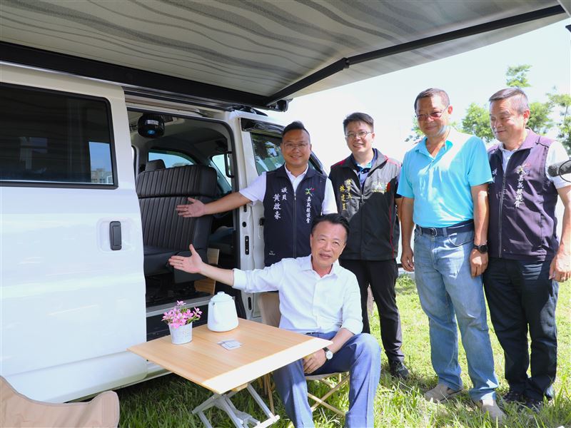 嘉義縣19商圈、16觀光工廠聯合舉辦購物節最大獎抽露營車。（圖／嘉義縣政府提供）