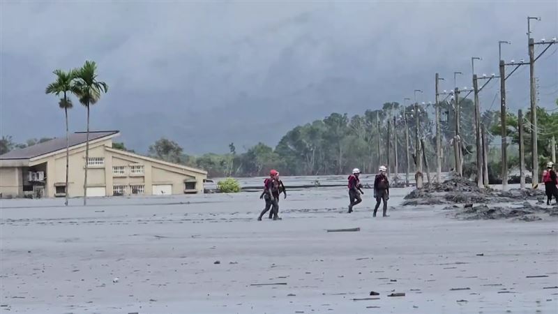 花蓮馬太鞍溪堰塞湖溢流，導致下游光復鄉受到重創。（圖／翻攝畫面）