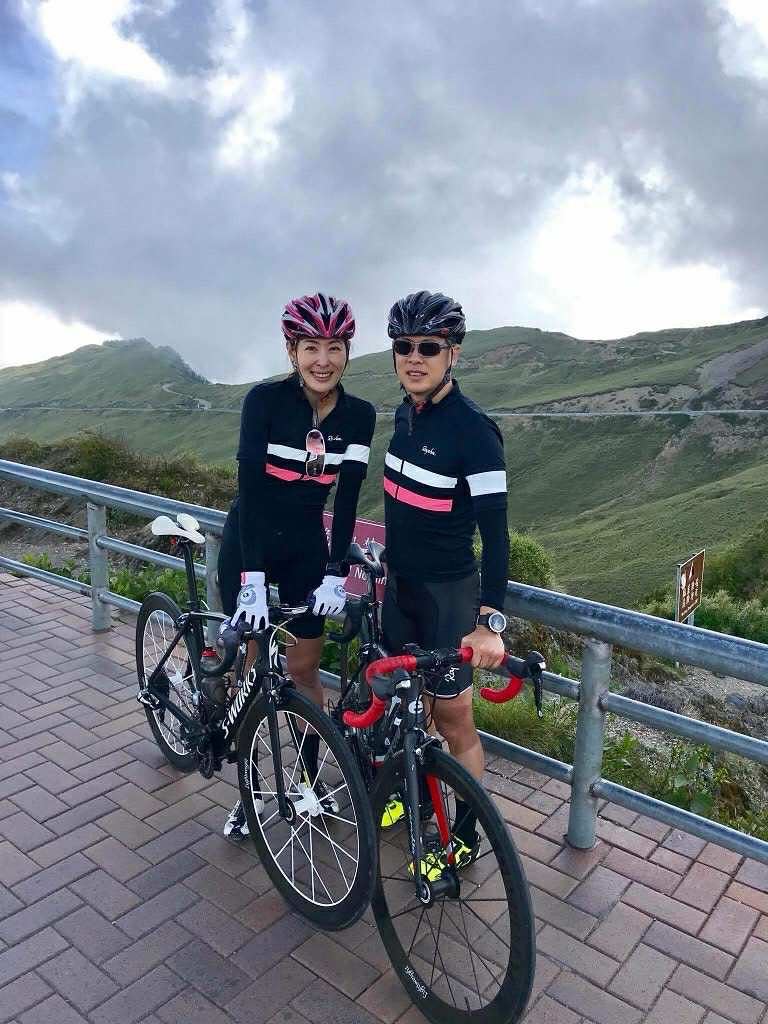 賈永婕攜手老公賑災。（圖／翻攝自賈永婕臉書）
