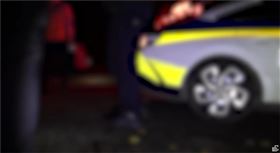 道士WOOCHI發現屍體後立刻報警處理。（圖／翻攝自YouTube)
