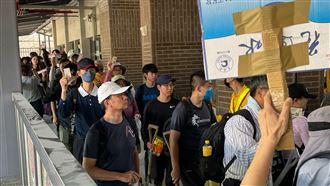 災民志工都在找吃的 花蓮縣官員竟這樣說