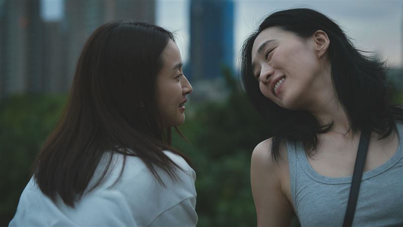 林依晨哽咽喊「媽已經走了」告白逼哭粉