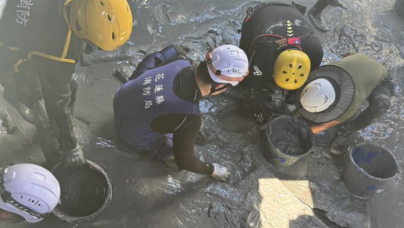馬太鞍溪堰塞湖溢流，釀多人死傷、失聯，許多罹難者在1樓被尋獲。（圖／翻攝畫面）