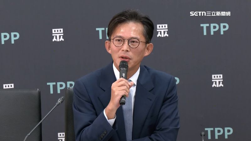 黃國昌承認，吹哨者協會與民報、陳申青、菱傳媒等過去的確在過去一些案子上有合作，但他會確認媒體是否敢完整報導，只要發現媒體因當權者而縮手，就會終止合作。（圖／資料照）