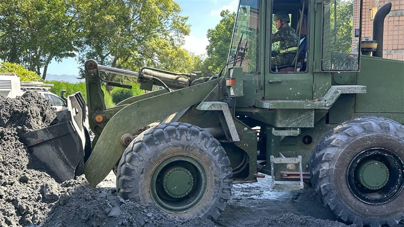 第5作戰區馳援花蓮　晝夜投入復原工作