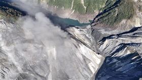 花蓮馬太鞍溪堰塞湖今早最新空拍畫面。（圖／中央災害應變中心提供） 