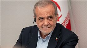 伊朗總統裴澤斯基安。（圖／美聯社／達志影像）