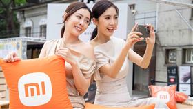 小米在華山樹前草地舉辦「小米聚光時刻」活動。