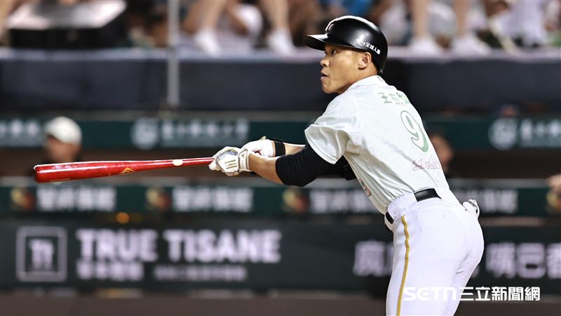 許多網友敲碗，過去曾有旅日經驗的王柏融能夠遞補。（圖／記者劉彥池攝影）