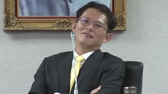 黃帝穎律師今（28）天再質疑，黃國昌政治跟監民眾黨柯主席及秘書長！？