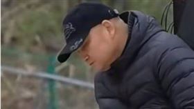 大陸四川網紅「唐飛機」不幸在直播中墜機身亡。(圖／翻攝自微博)
