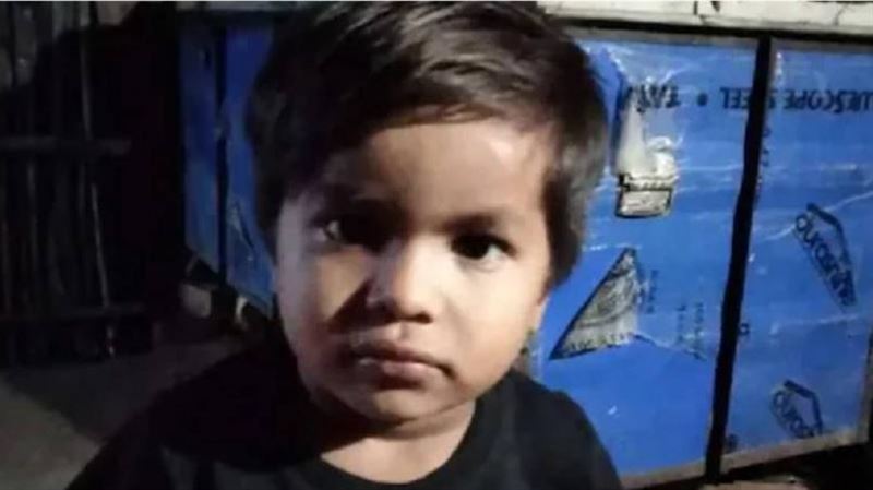印度男當母面斬首5歲男童　村民怒毆死
