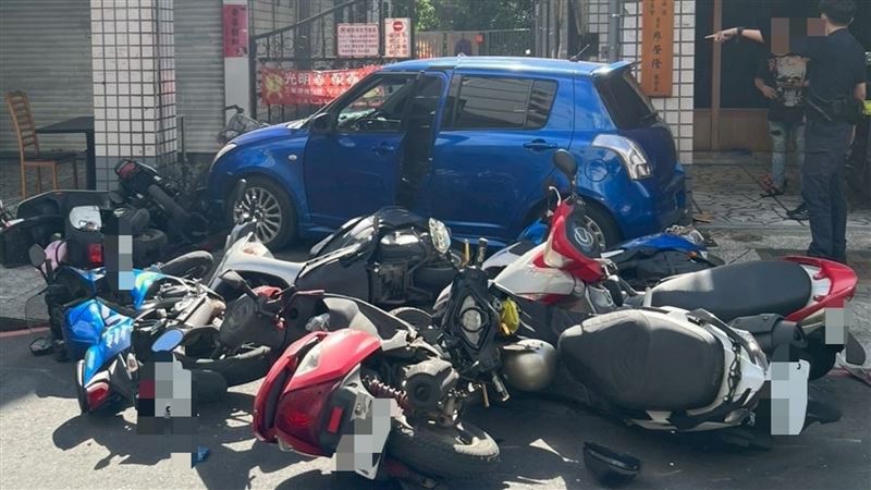 新北男開車連撞11車稱恍神　警竟收到這個