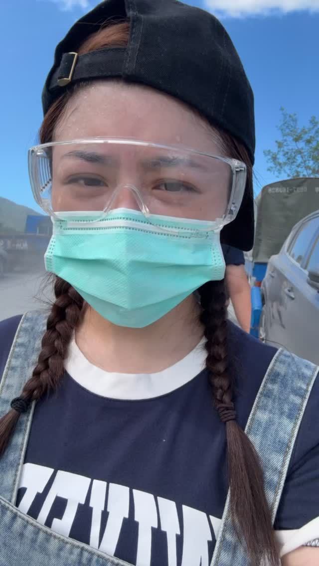 林吟蔚趕赴災區支援救災。（圖／翻攝自林吟蔚IG）