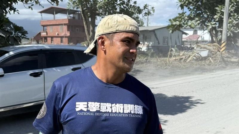 退役的「涼山鬼」士官長張敏傑，號召夥伴前往光復鄉救災。（圖／翻攝張敏傑臉書）