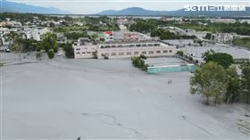 花蓮,堰塞湖,罹難,台中,特搜隊,女屍,蜷曲（圖／翻攝畫面）