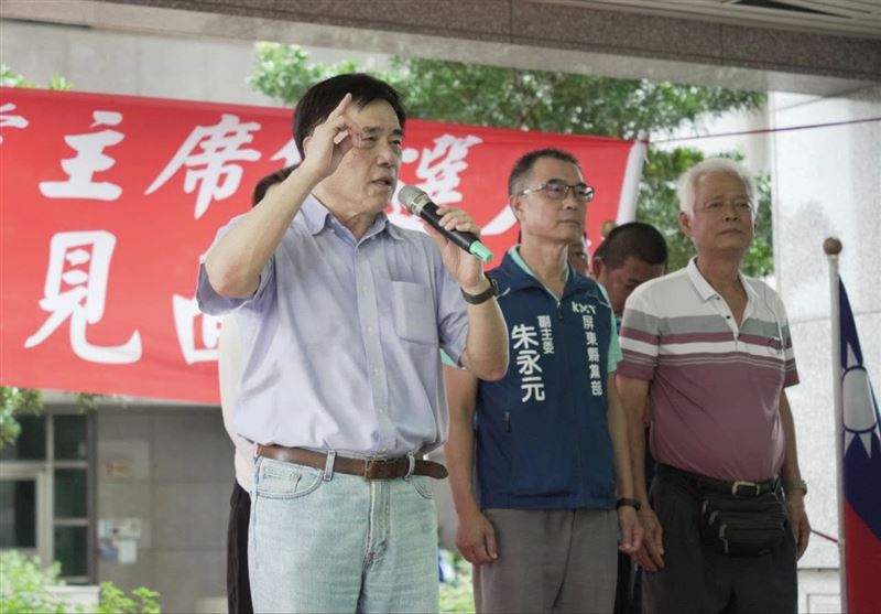 郝龍斌出席屏東座談會活動。（圖／翻攝自郝龍斌臉書）