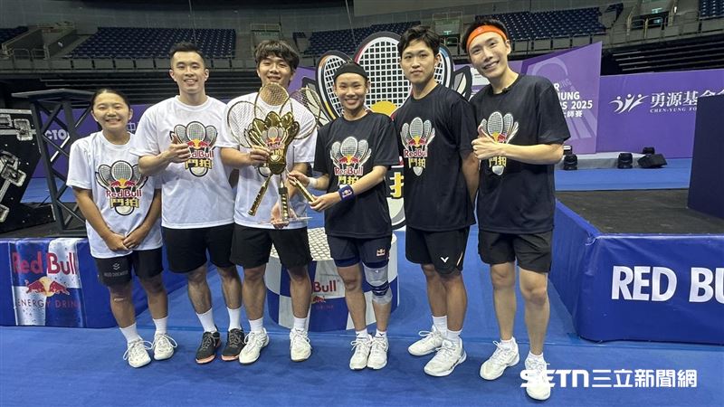 小戴隊由戴資穎領軍，帶領網紅見習生小吳、羽球好手盧明哲，擊敗鬥拍冠軍藏龍有番茄隊。（圖／記者蔡厚瑄攝影）