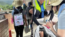一名護理師到光復鄉幫忙，聽到誤傳警報臨危不亂，仍深入災區幫受傷志工治療。（圖／翻攝自Threads@ann.yannlee）