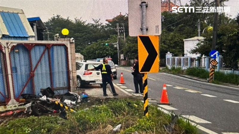 遭撞的53歲蔡姓女騎士，人當場噴飛倒地，頭部、四肢受重傷，送醫搶救不治。（圖／翻攝畫面）