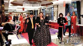 勞斯萊斯、保險箱現金全曝！葳格高中發聲