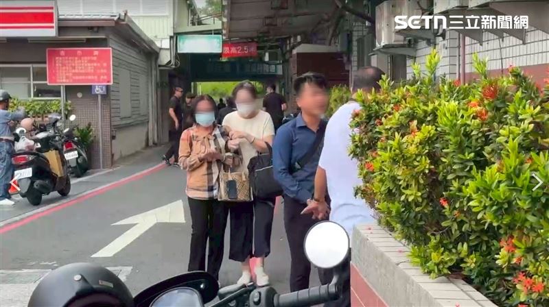 死者鄭女2刀致命傷在胸口，鄭男則身中4刀目前仍在醫院救治中。（圖／翻攝畫面）