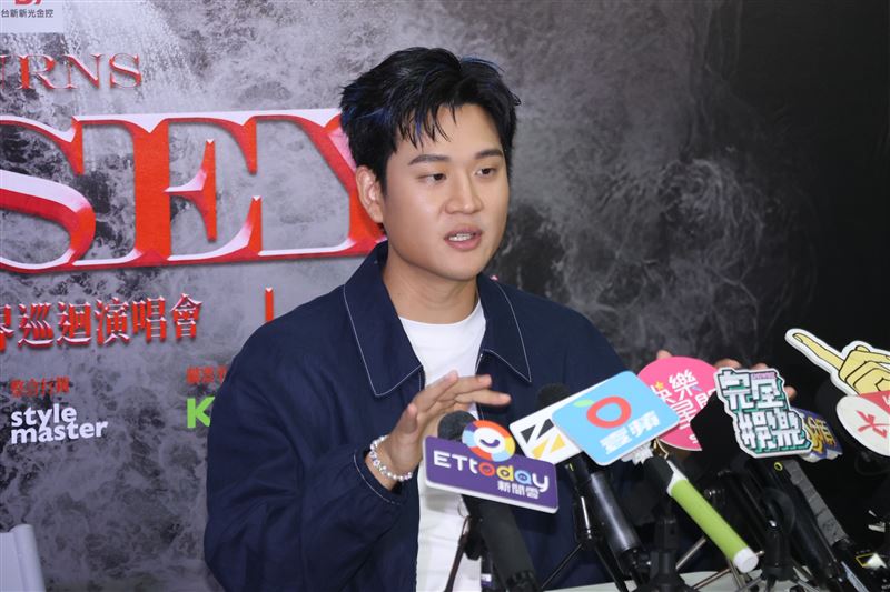 周興哲坦言歌迷評價讓他一度走心。（圖／記者鄭孟晃攝影）