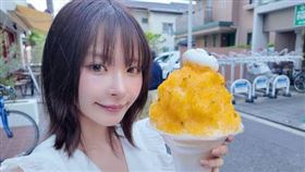 超人氣日本AV女優桃乃木香奈，她昨日無預警宣布引退，將在最後一部作品後結束職業生涯。（圖／IG@kana_momonogi）