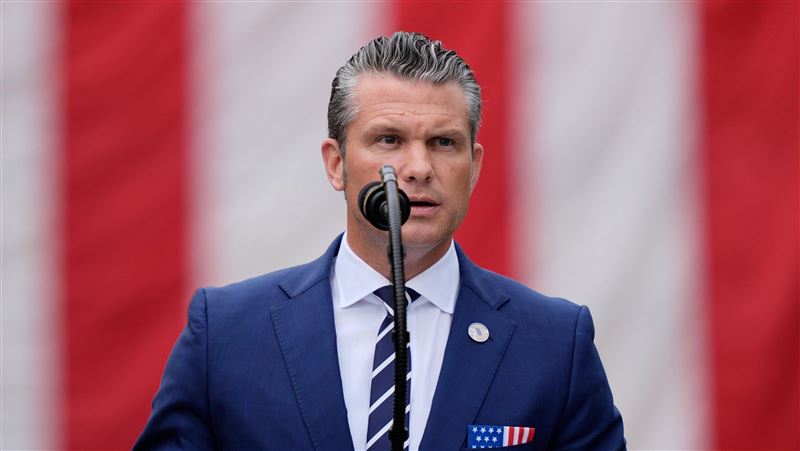 美國國防部部長赫格塞斯（Pete Hegseth）於上周宣布，要求各級將領於30日到維吉尼亞州參與會議。（圖／美聯社／達志影像）