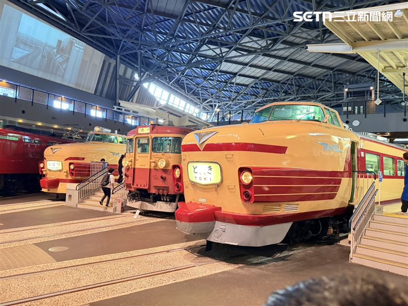 大宮鐵道博物館其他展示列車。（圖／記者李育道攝影）
