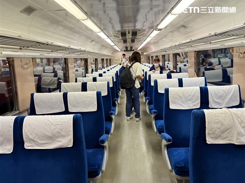 大宮鐵道博物館其他展示列車。（圖／記者李育道攝影）