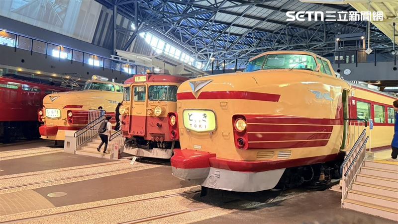 大宮鐵道博物館其他展示列車。（圖／記者李育道攝影）