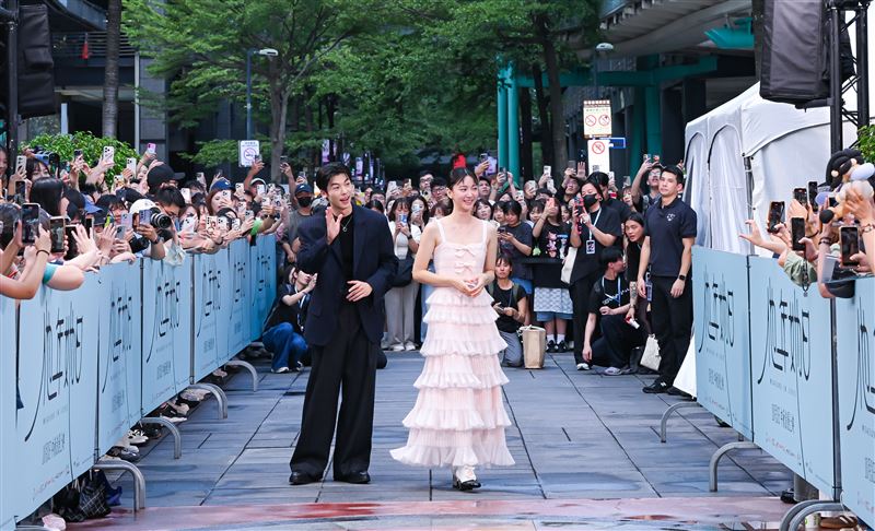 許光漢和袁澧林出席星光首映活動，現場湧入千名粉絲（圖／甲上娛樂提供）