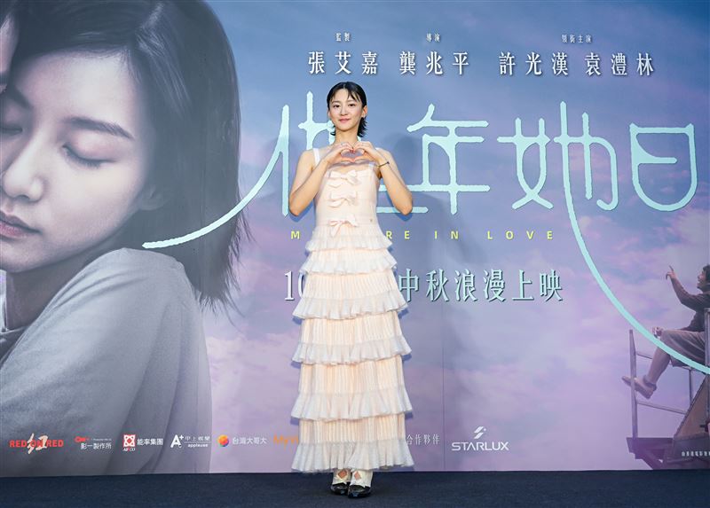 袁澧林在劇中首度挑戰醫生角色。（圖／甲上娛樂提供）