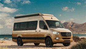 ▲Ananya GlamperVan豪華露營車。（翻攝Robeta Mobil網站）