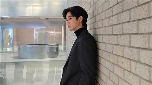 金秀賢軍中信是客套　再嗆：沒做就是沒做