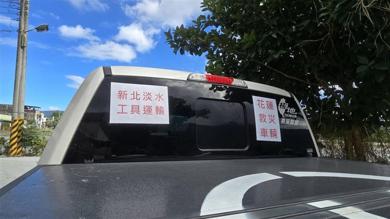 女志工發文感謝海陸大哥。（圖／翻攝我是淡水人）