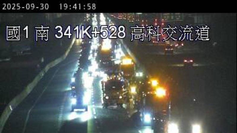 目前高科路段已嚴重回堵。（圖／翻攝畫面）