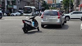 車禍,新興區,騎士,自小客