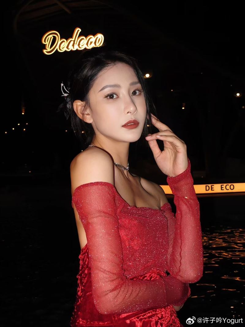 中國短劇女演員許子吟。（圖／翻攝自微博）