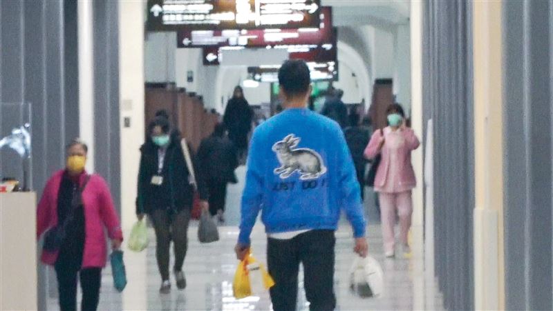 阮經天孝順花重金整修、億元買豪宅只為她