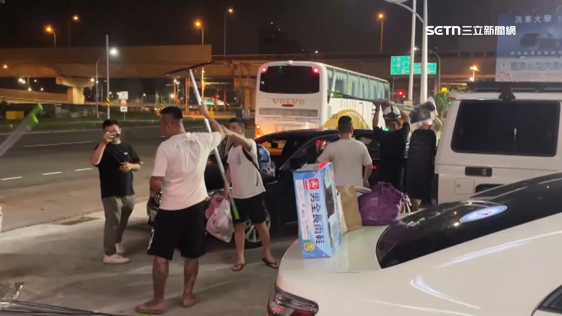 高雄鏟子超人再度集結，準備前往花蓮光復救災