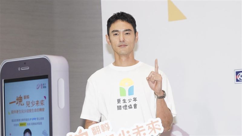 阮經天爆熱戀小20歲千金　經紀人14字回應