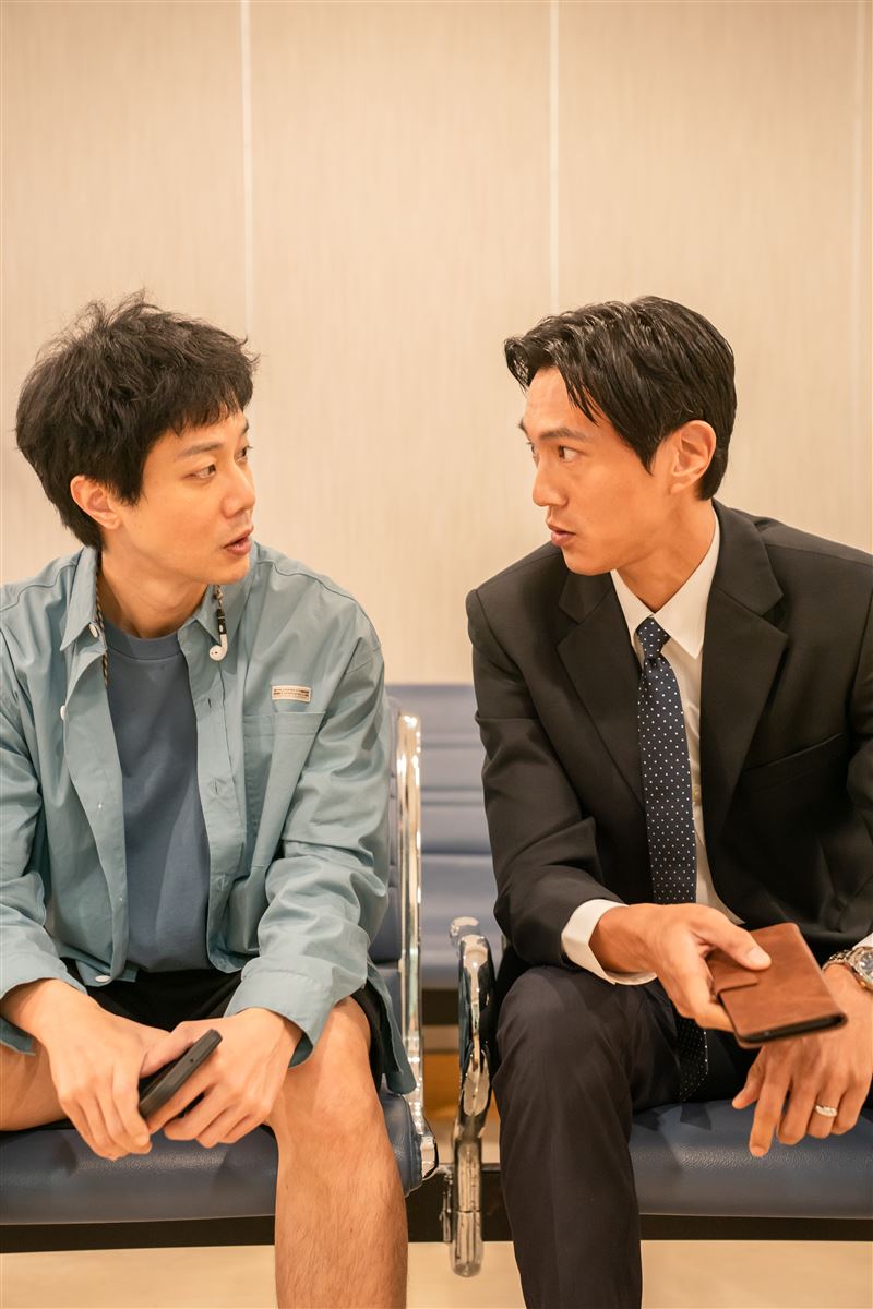 鍾承翰(右)吐露妻子小產心痛往事。（圖／壹壹喜喜提供）