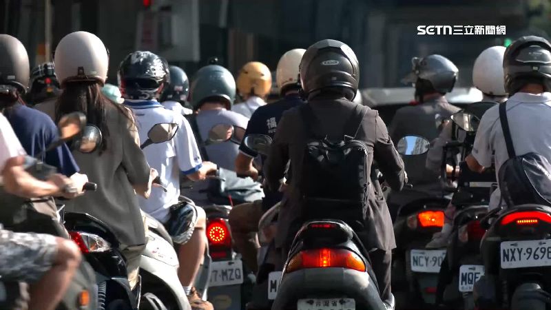 騎機車別穿「這種鞋」！醫揭最慘下場