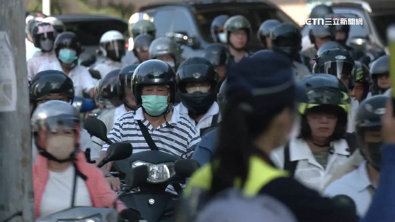 遭鬼切擦撞！女騎士少1舉動吞慘肇逃罰單