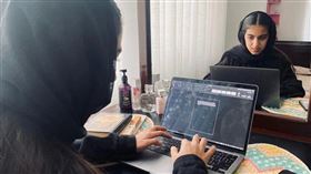 塔利班政權在阿富汗實施大規模斷網。（圖／翻攝自X平台 @Defence_Index）